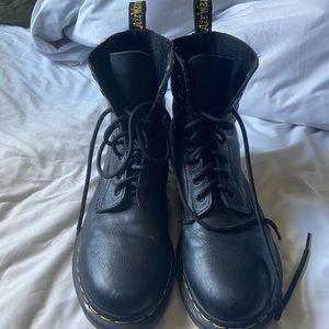 Dr. Martens Combat Boot